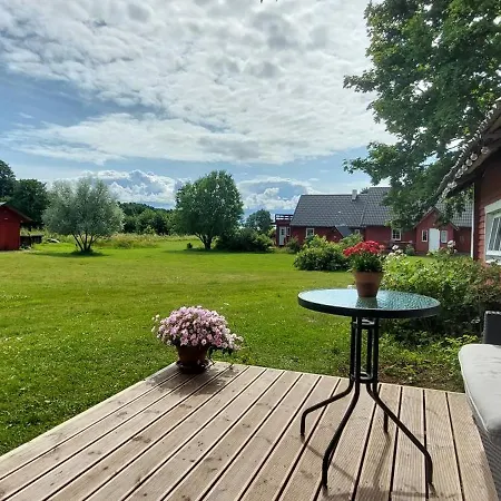 Little Red Sauna By The Sea Vakantiehuis *